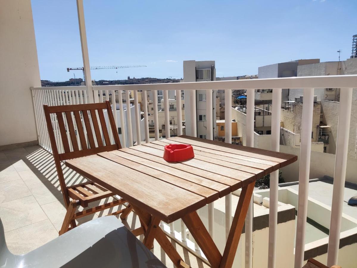 Modern Apartment In Gzira Exteriér fotografie